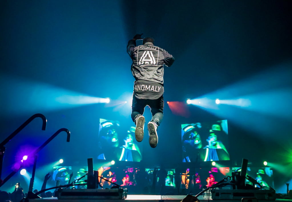 陰キャを最高にかっこよく言うと○○だろ！【イケてる呼び方まとめ】